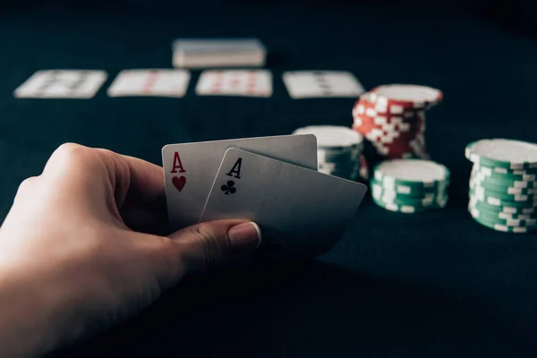 2 Euro Gratis Casino Bonus Bloemen op 12, specialist in bloemen Lichtenvoorde, Zieuwent en omstreken. 1 depositphotos 189762032 stock photo woman holding playing cards casino