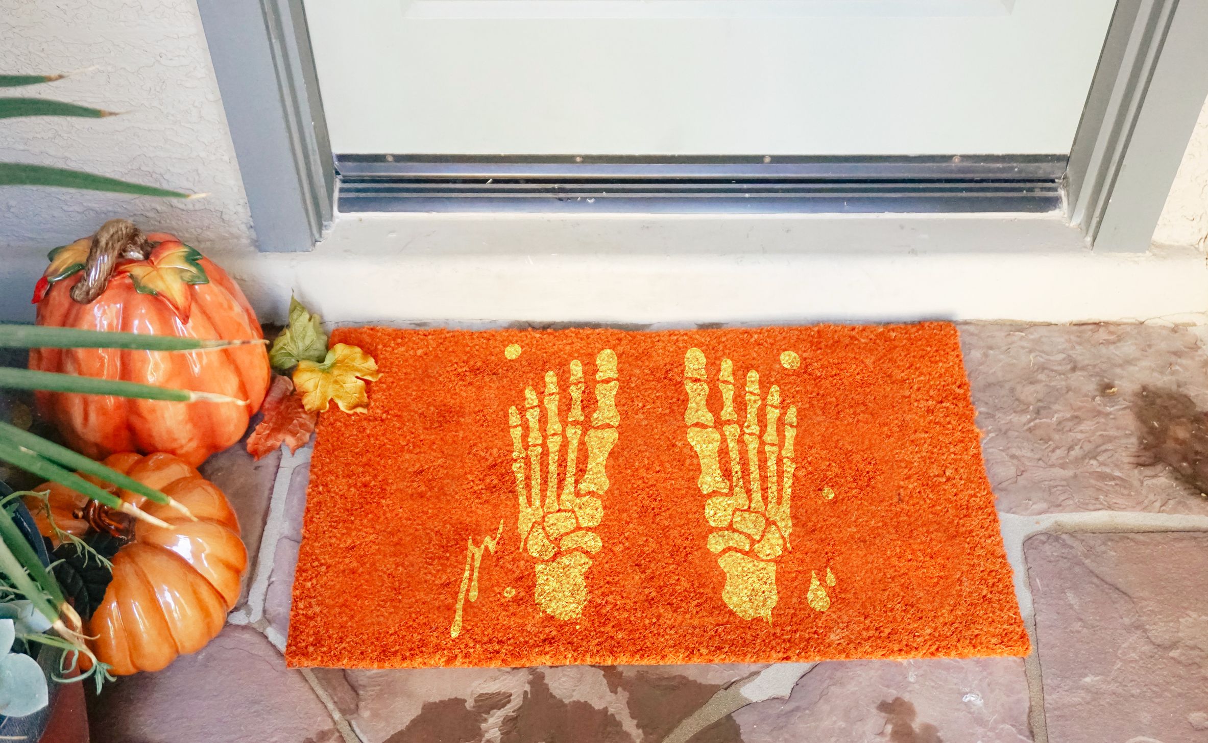 5 Easy Scary DIY Halloween Door Ideas With SVG Just Use It Drizy 
